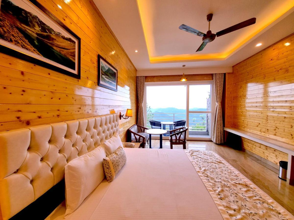 Hotel Wood Stock Luxury - A Boutique Property - Penthouse - Open Air Restaurant & Terrace Kasauli Exterior foto